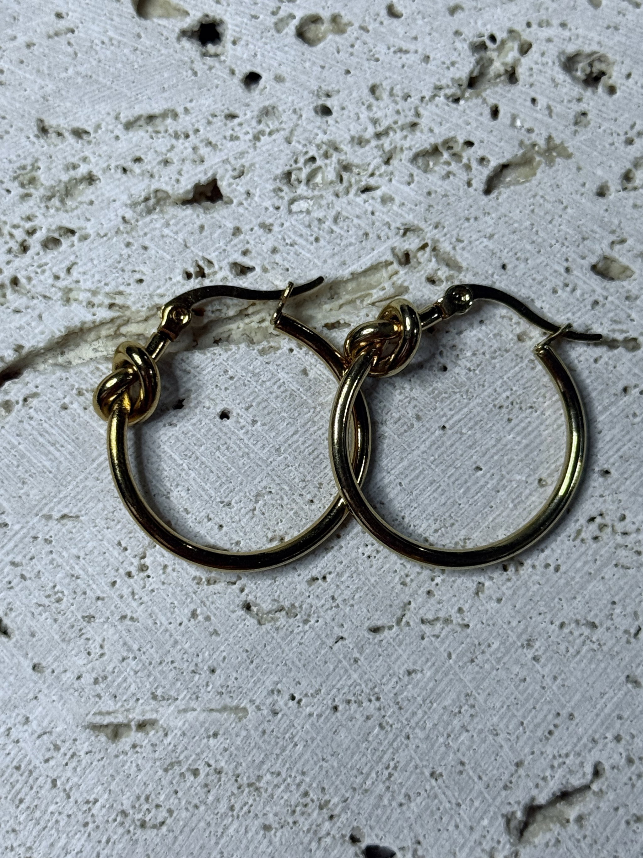 LEAH Knot Earrings_2
