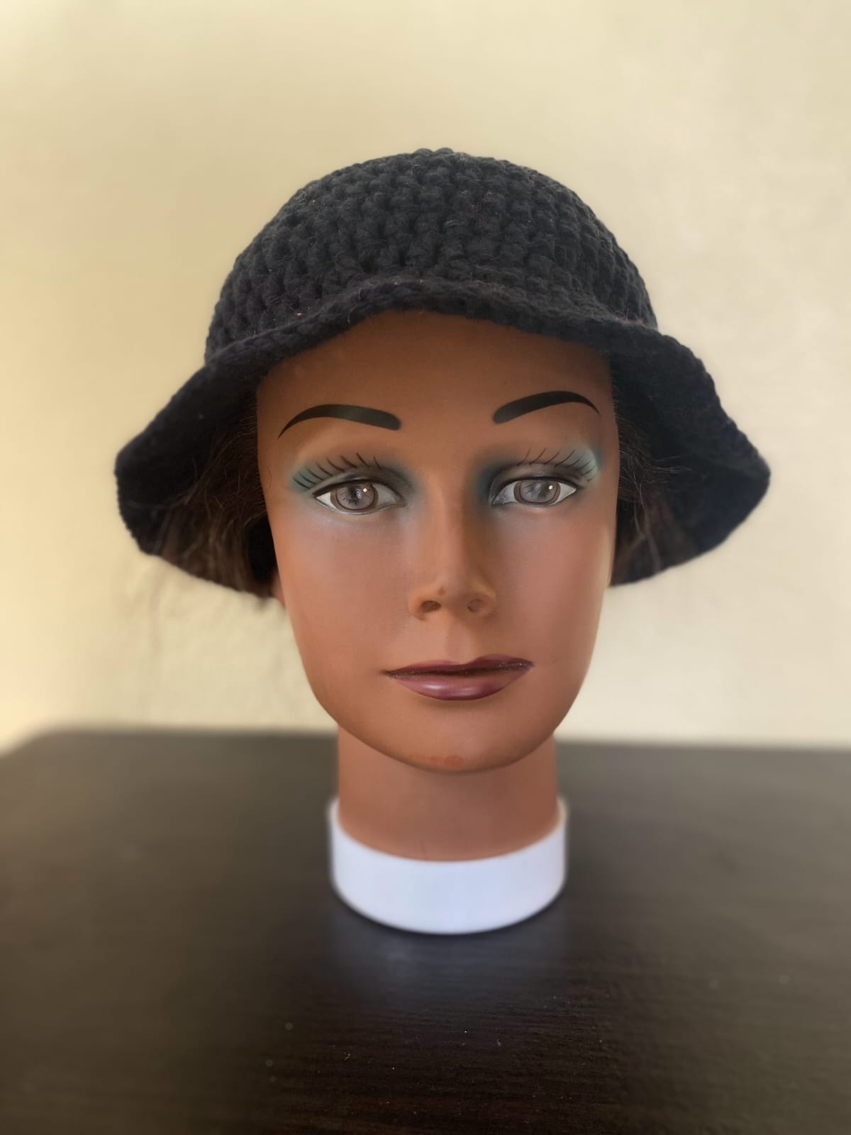Solid colour bucket hats  _1