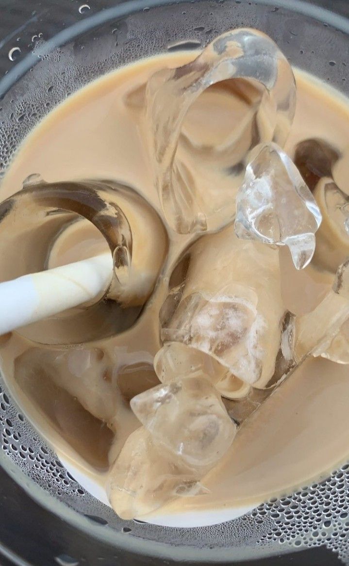 The au lait aux noisettes et au sel de mer_0