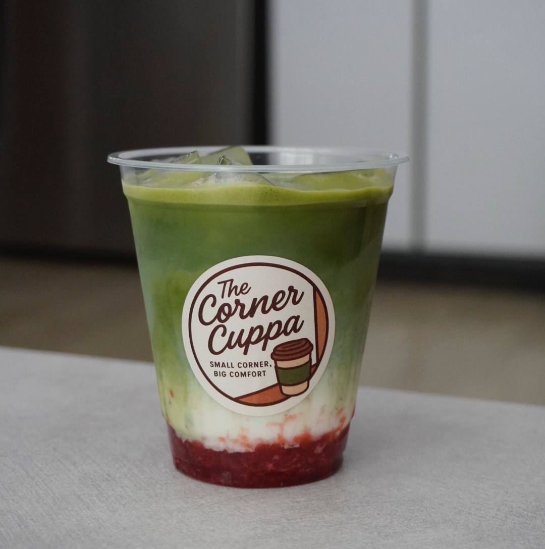 Strawberry Matcha 🍓 (Iced Only)_0