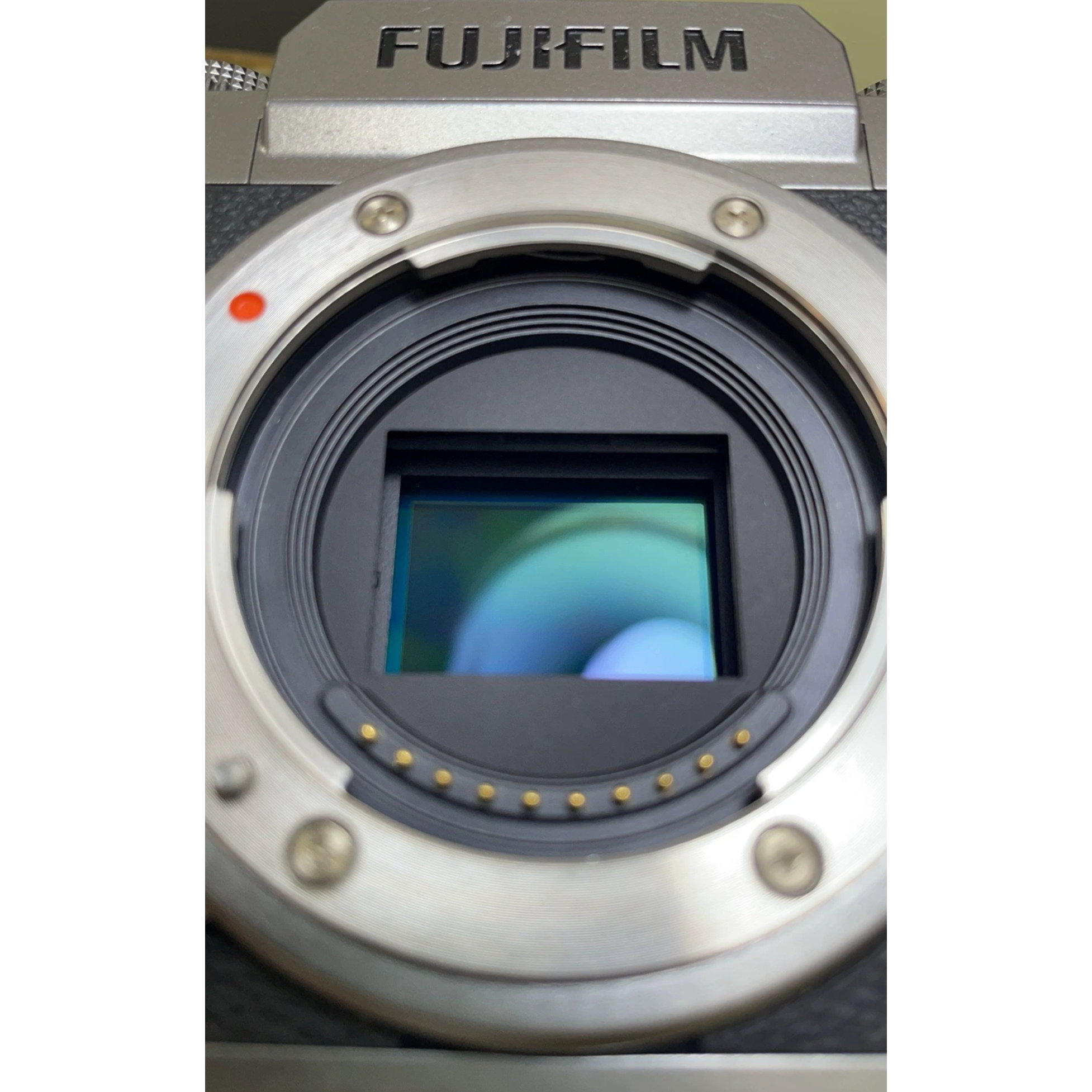 Fuji XT5 silver_1