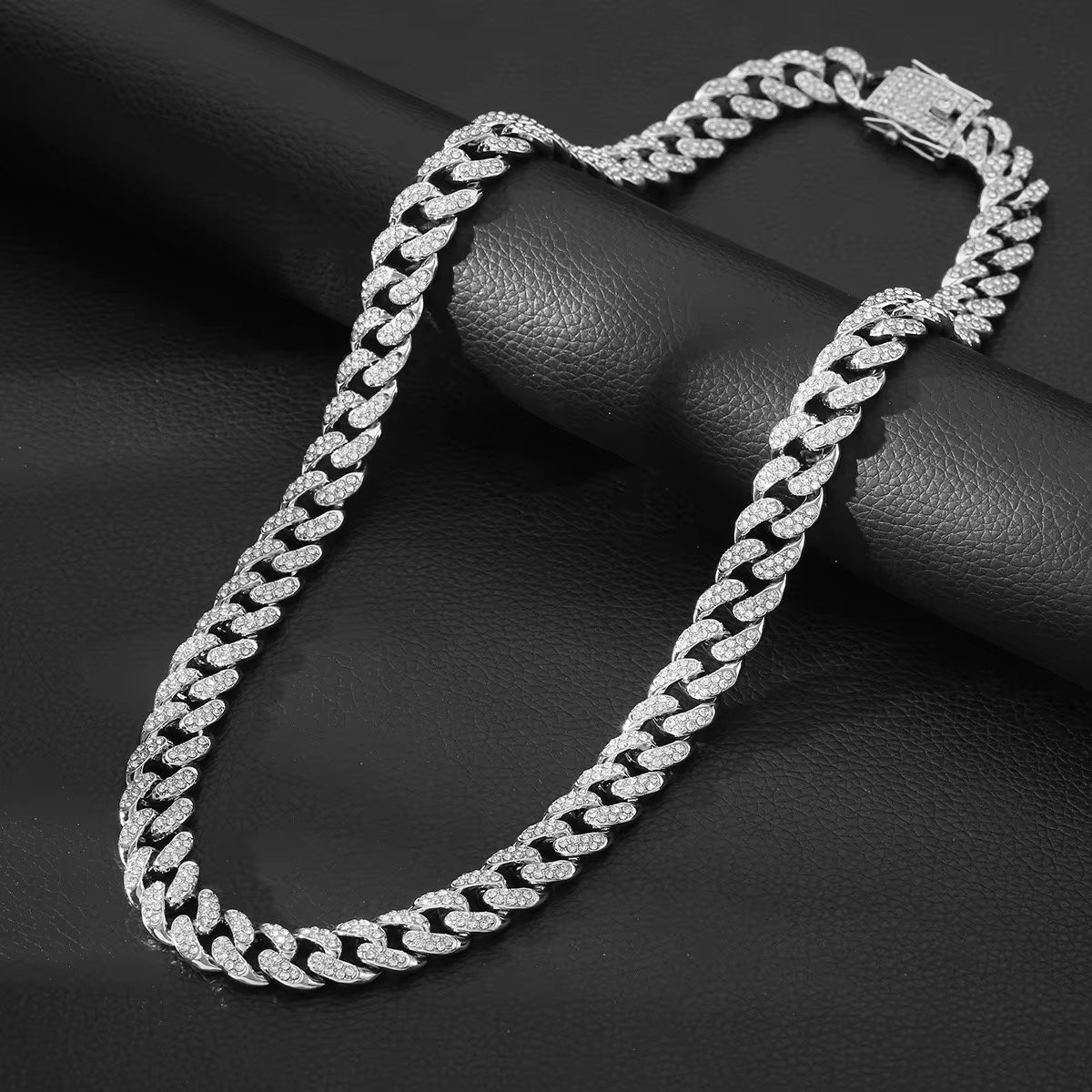 European and American Fashion Rapper Accessories Hot Sale 13mm Hip Hop Diamond Crypto Cuban Necklace Fashion Chains Necklaces_0