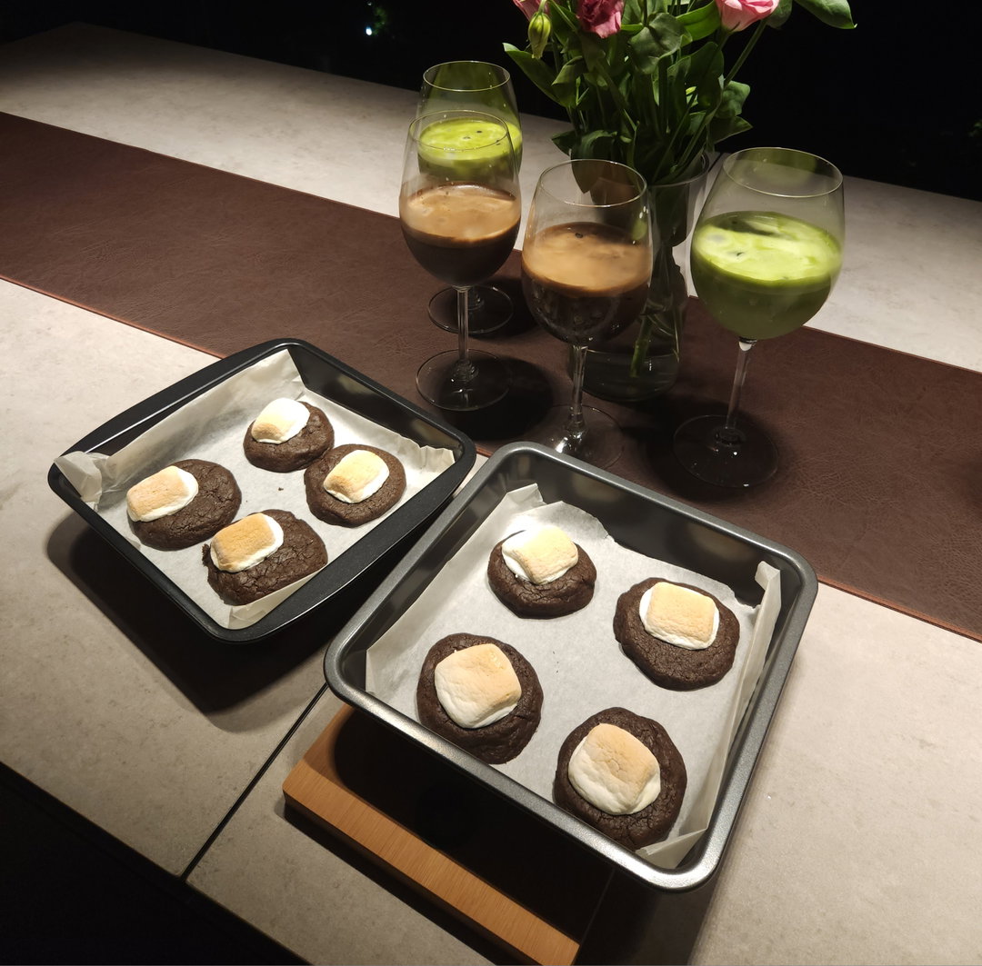 Hojicha dark chocolate cookie 