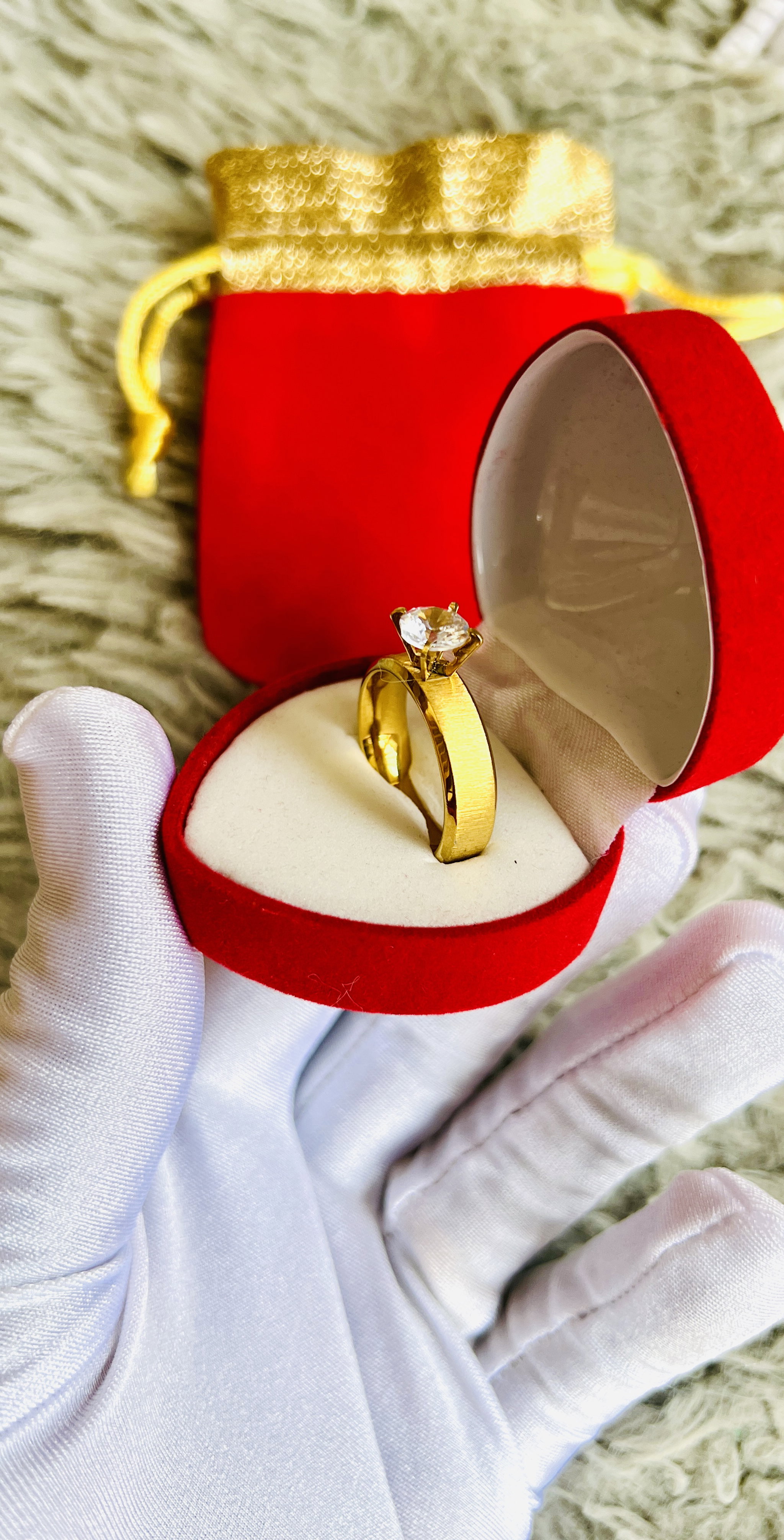 Paire d’alliance en plaqué OR + bague de fiançailles _0