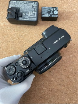 Fuji GFX 50R Black