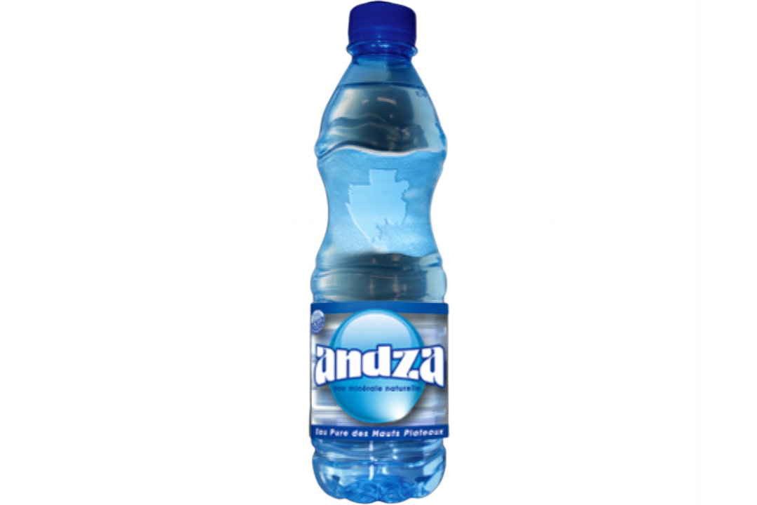 Eau minérale ANDZA (moyenne bouteille)