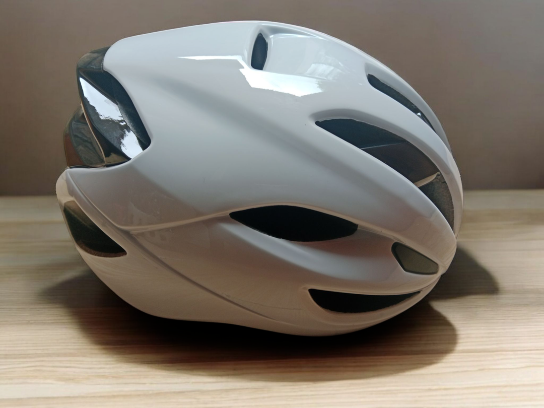Performance Aero Road Cycling Helmet – Gloss White (Size Large)