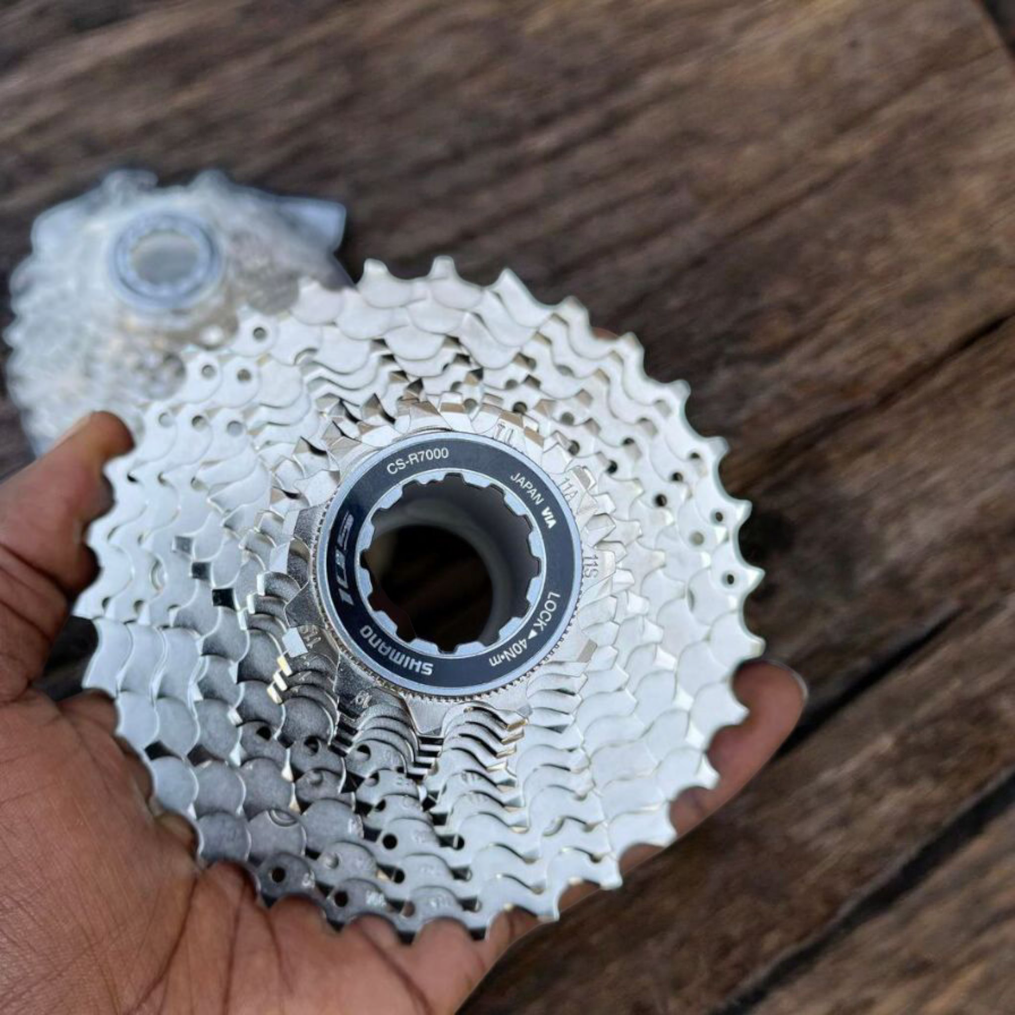 Shimano 105 CS-R7000 11-Speed Cassette – 11-30 T_0