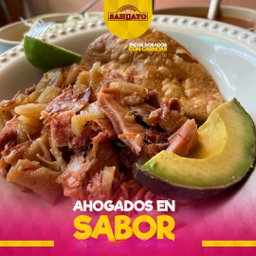 Orden de tacos dorados c/carnitas