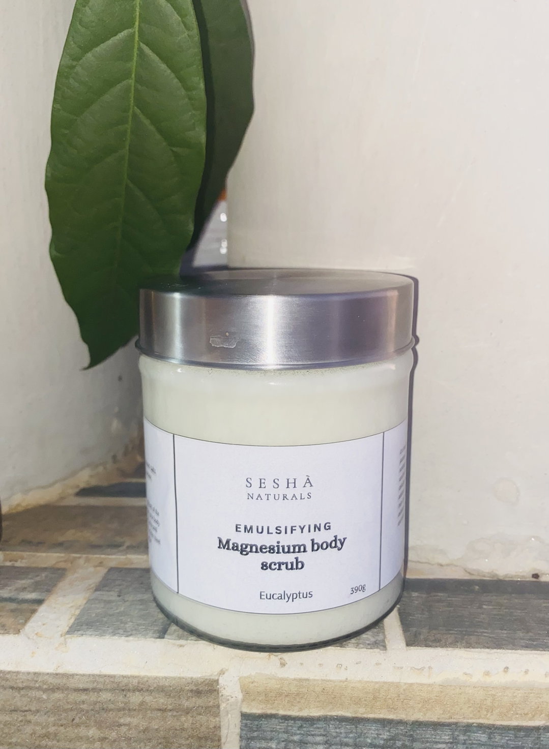  Emulsifying magnesium body scrub 