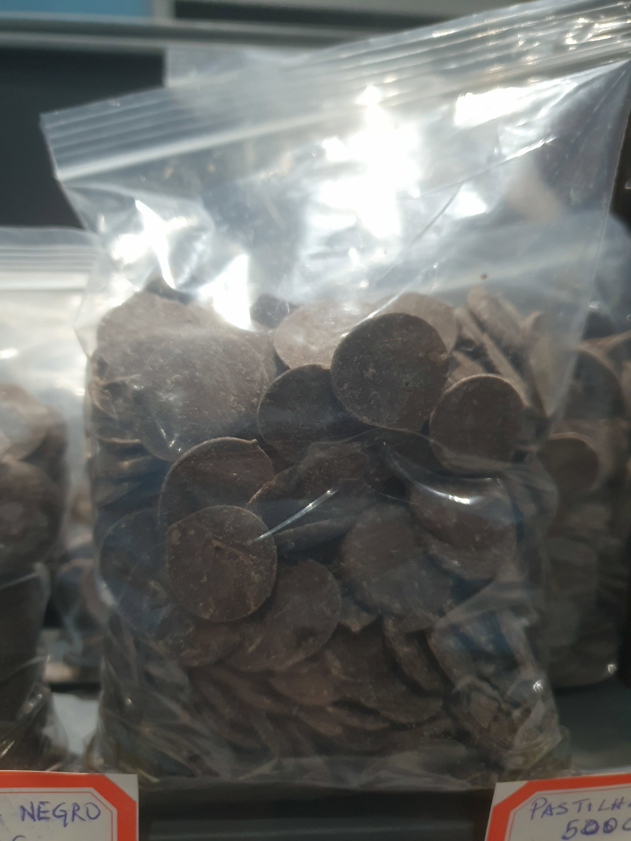 Chocolate em Pastilha Branca/Negro(Probolo)_2