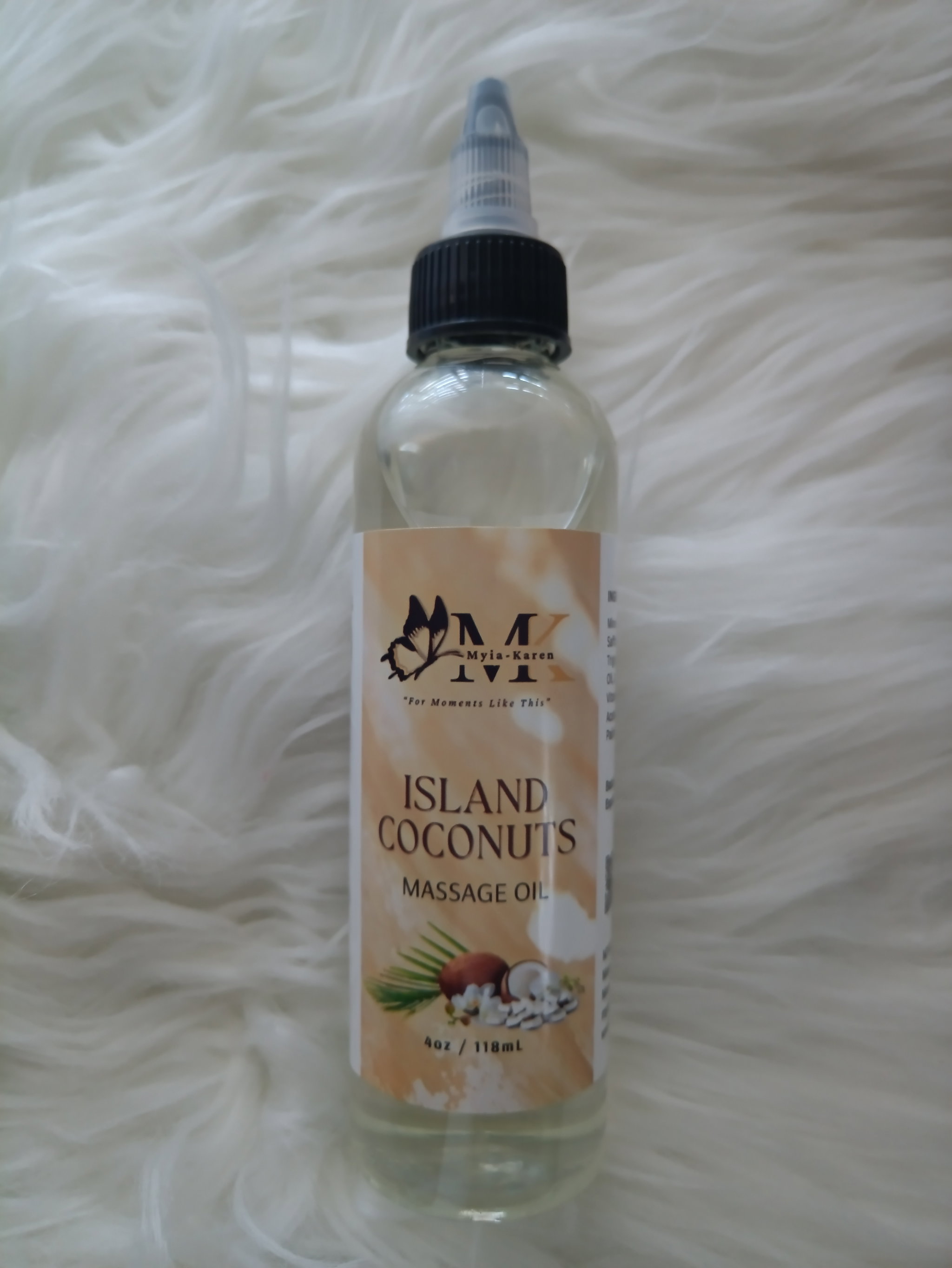 Island Coconuts Massage Oil_1