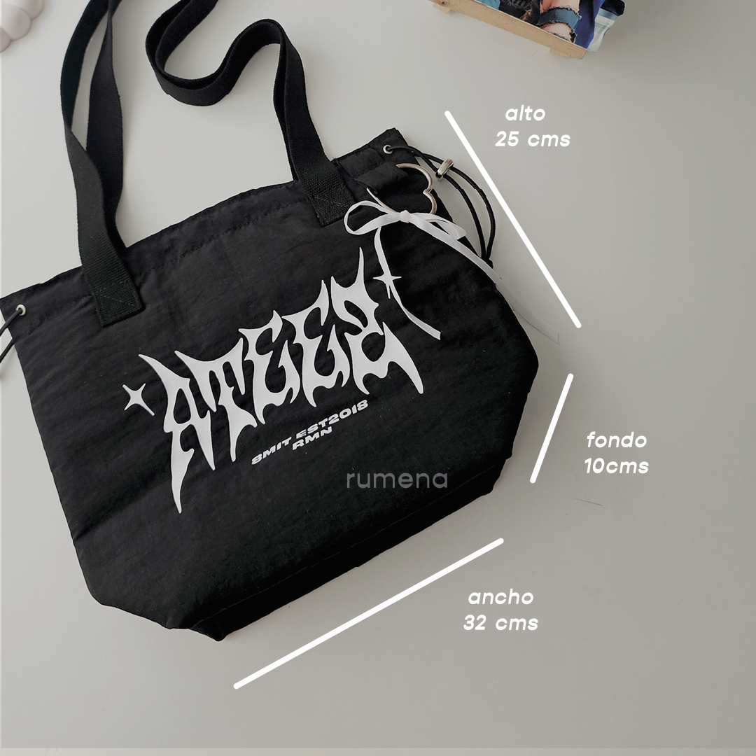 Ateez Shoulder Bag - SOLO REMATE_2