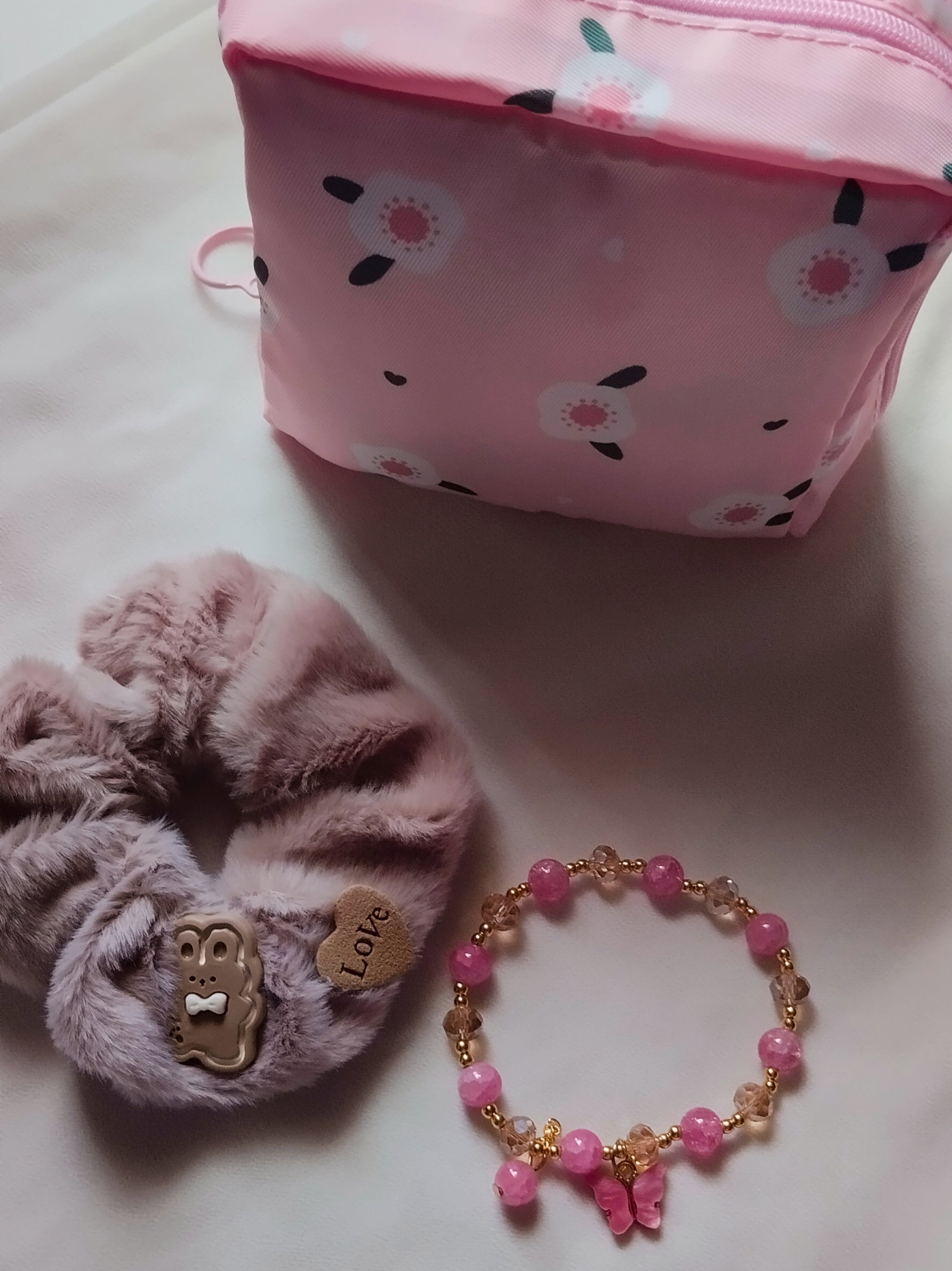 Charm Bracelet (Set with scrunchie & Toiletry Travel Bag)_2