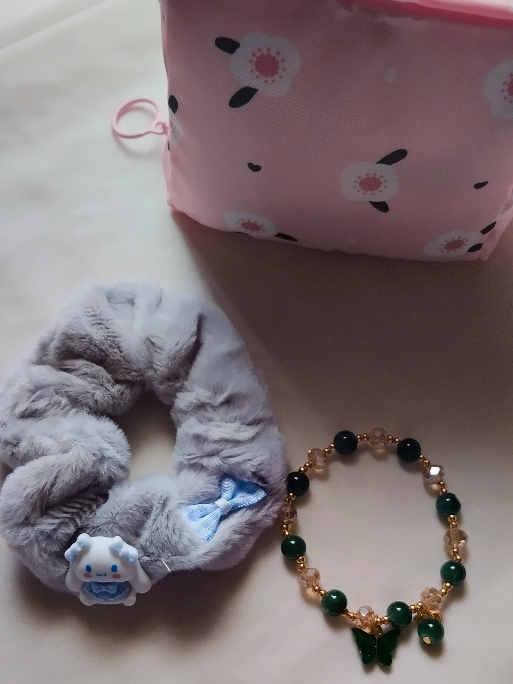 Charm Bracelet (Set with scrunchie & Toiletry Travel Bag)_1