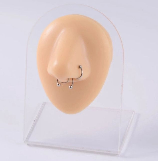 Nose silicone display