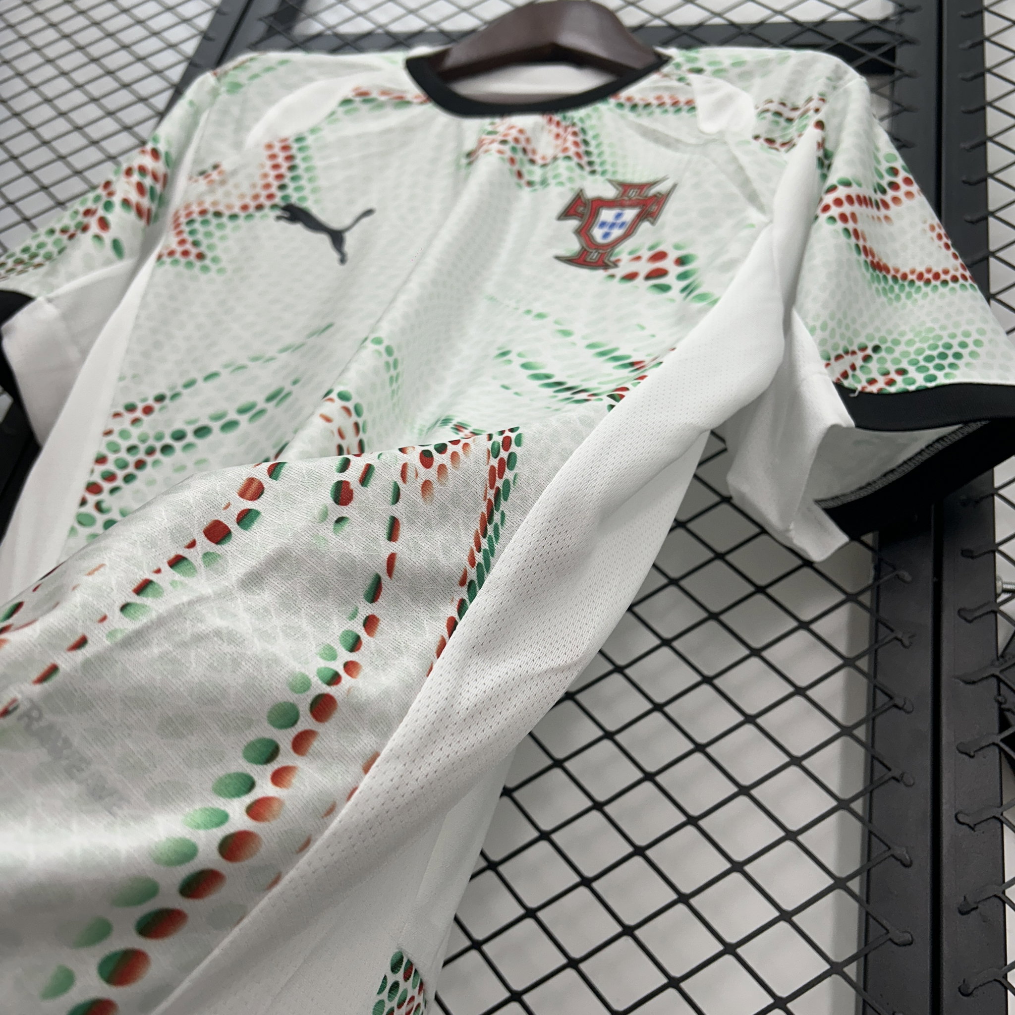 PORTUGAL VISITANTE FAN 25/26_1