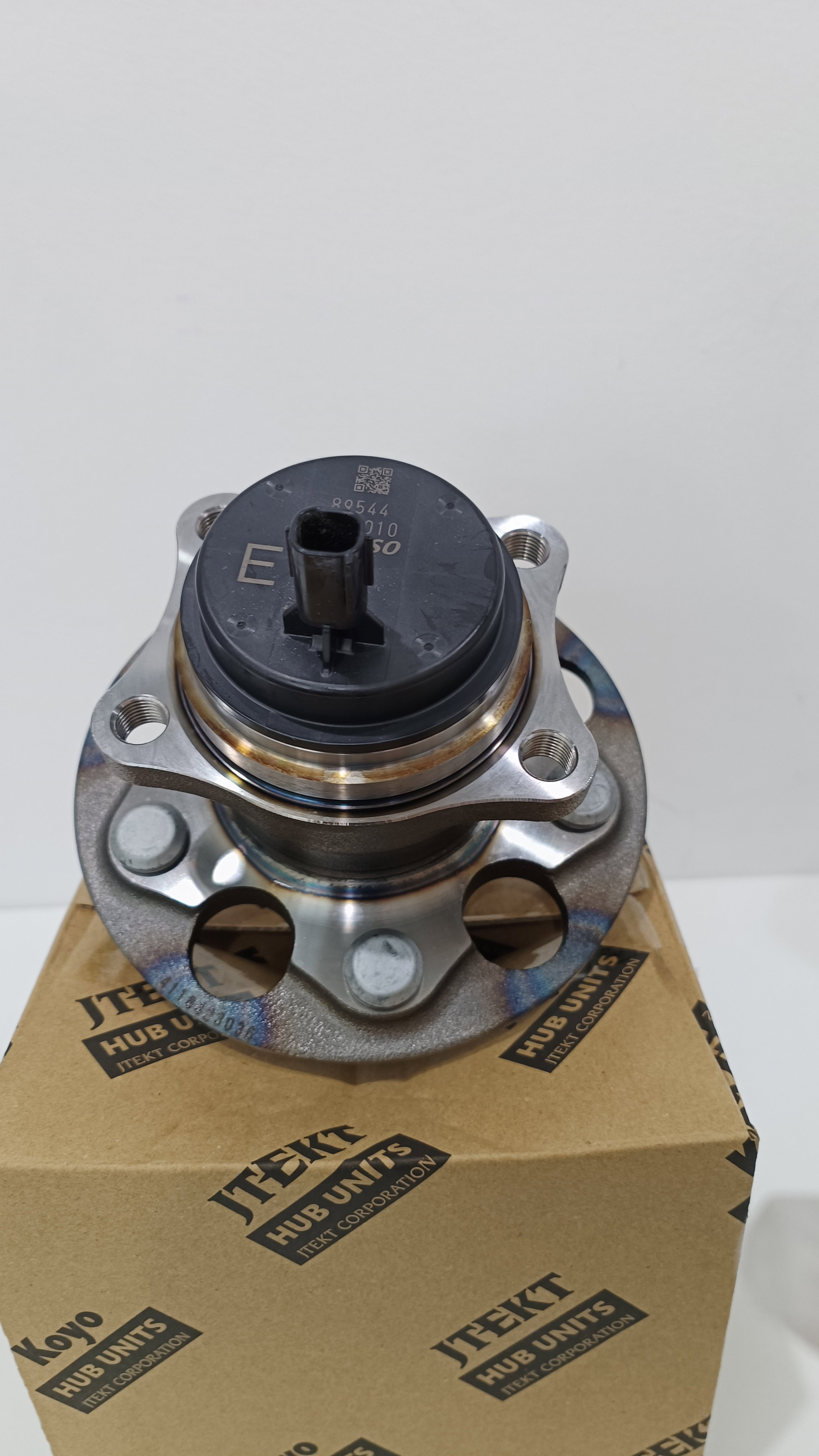 Toyota Prius Gen 5 ZVW60  Rear Wheel Bearings -JTEKT (KOYO) Japan_0