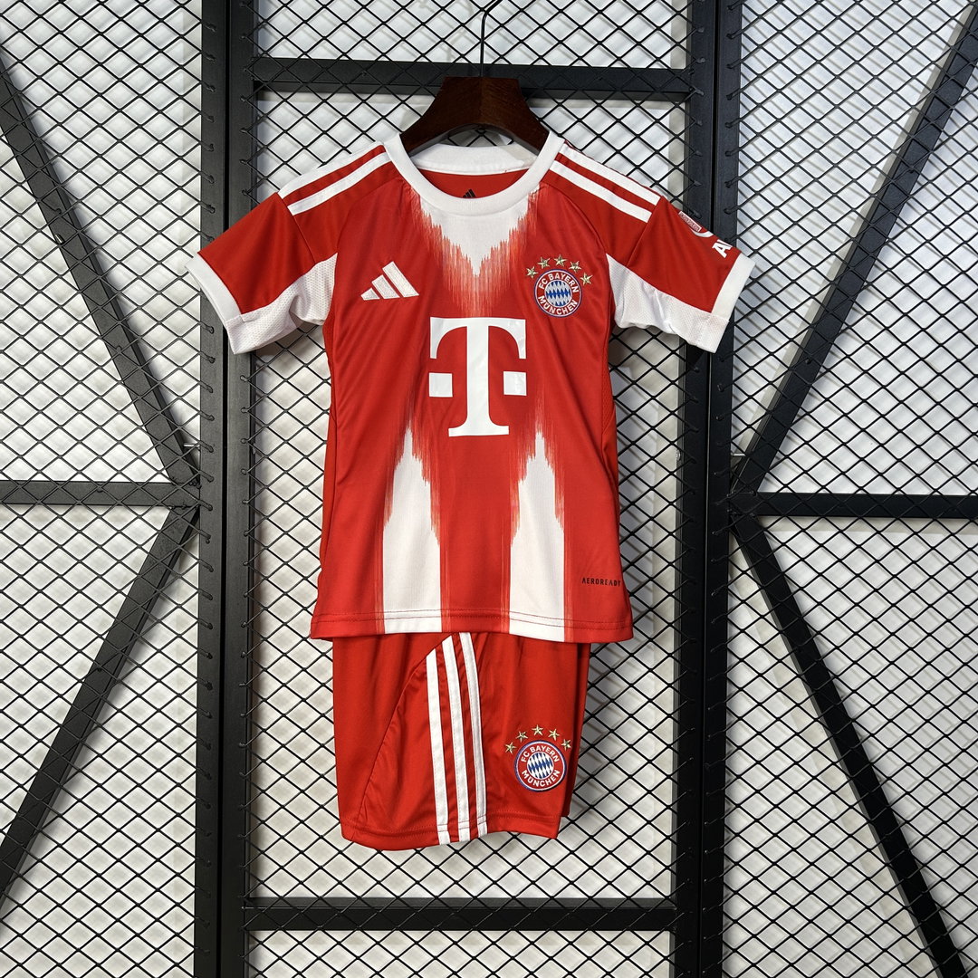 BAYERN MUNICH LOCAL NIÑOS 25/26 