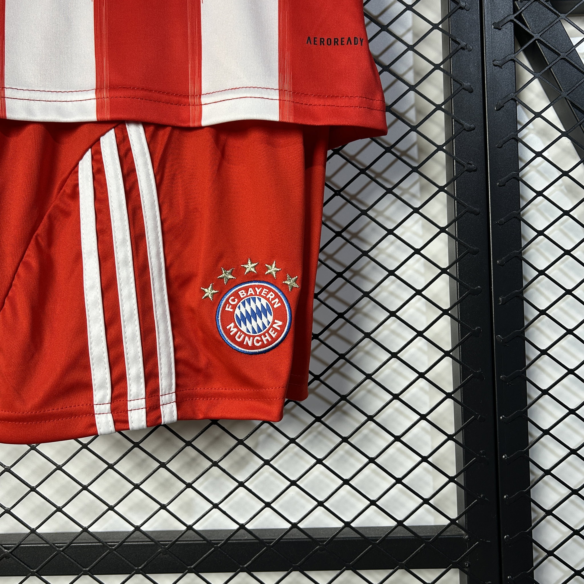 BAYERN MUNICH LOCAL NIÑOS 25/26 _1