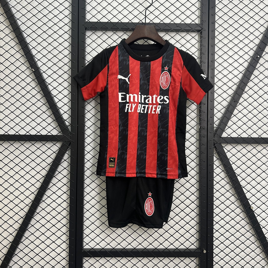 AC MILAN LOCAL NIÑOS 25/26