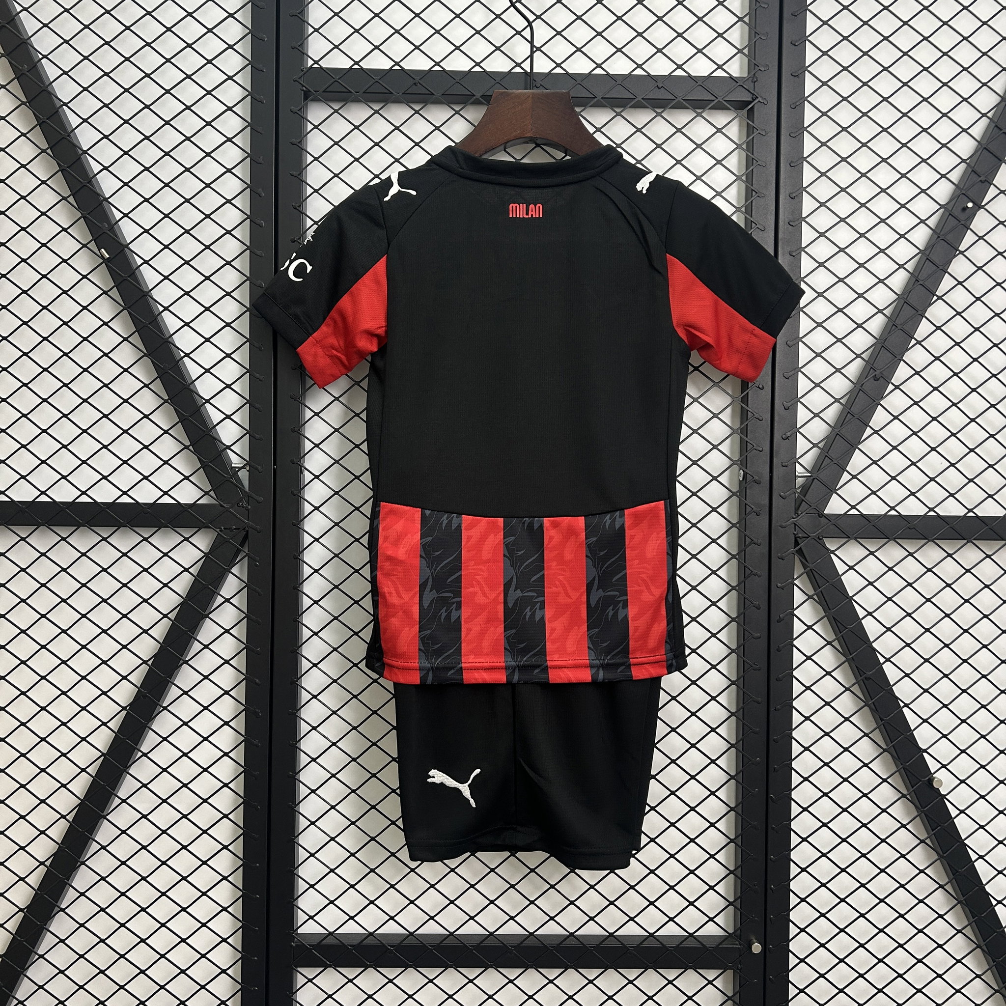 AC MILAN LOCAL NIÑOS 25/26_2