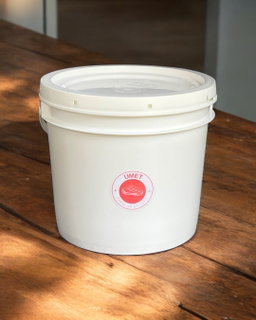 Carne en su jugo cubeta