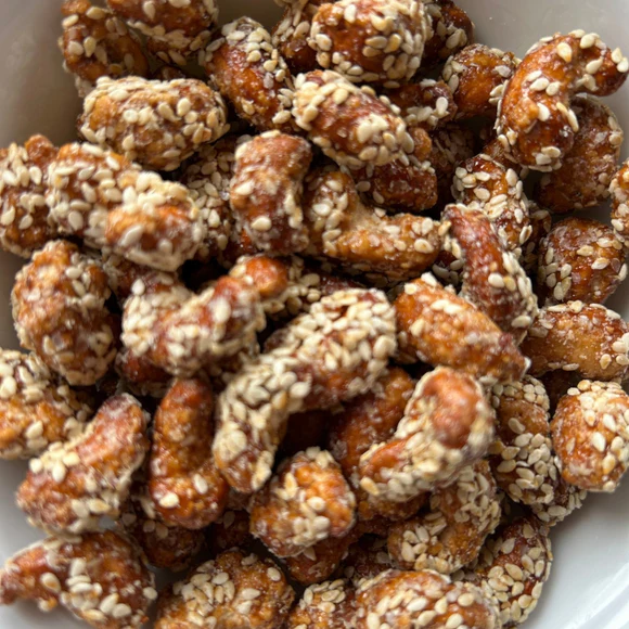 Sugar Free Caramel and Sesame Cashews