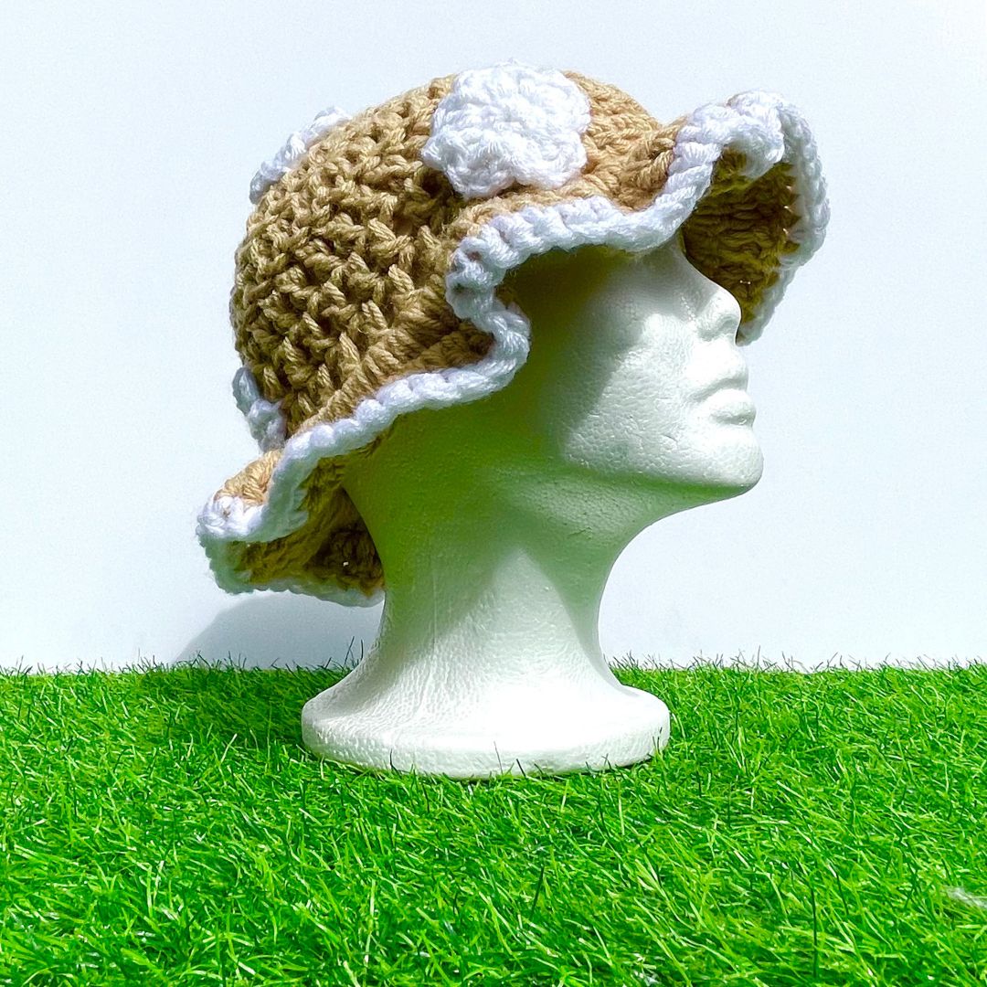 Regular Ruffle Hat with Flowers_0