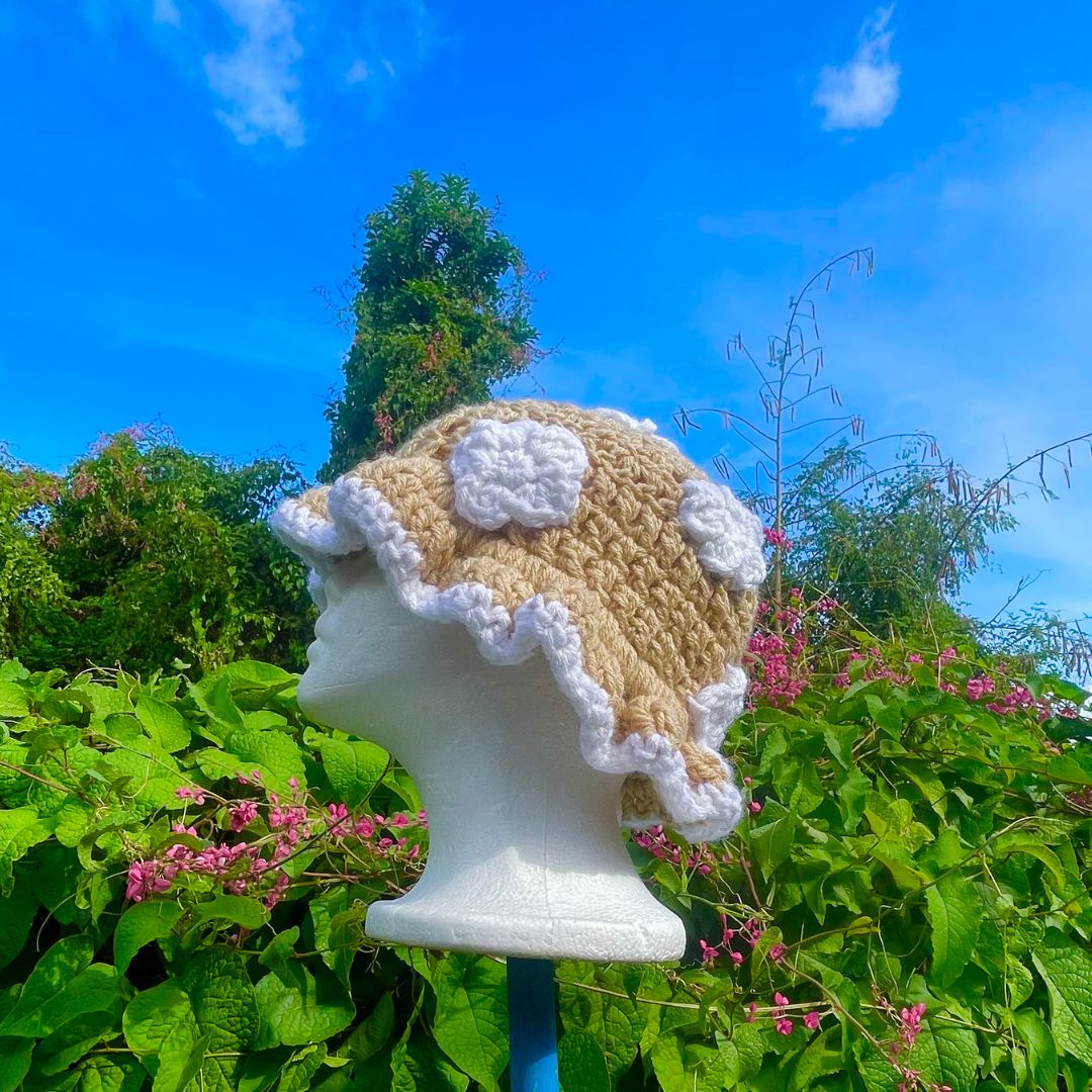 Regular Ruffle Hat with Flowers_1