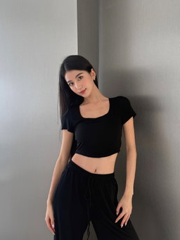 ARIA CURVEFIT SQUARE TOP | BLACK
