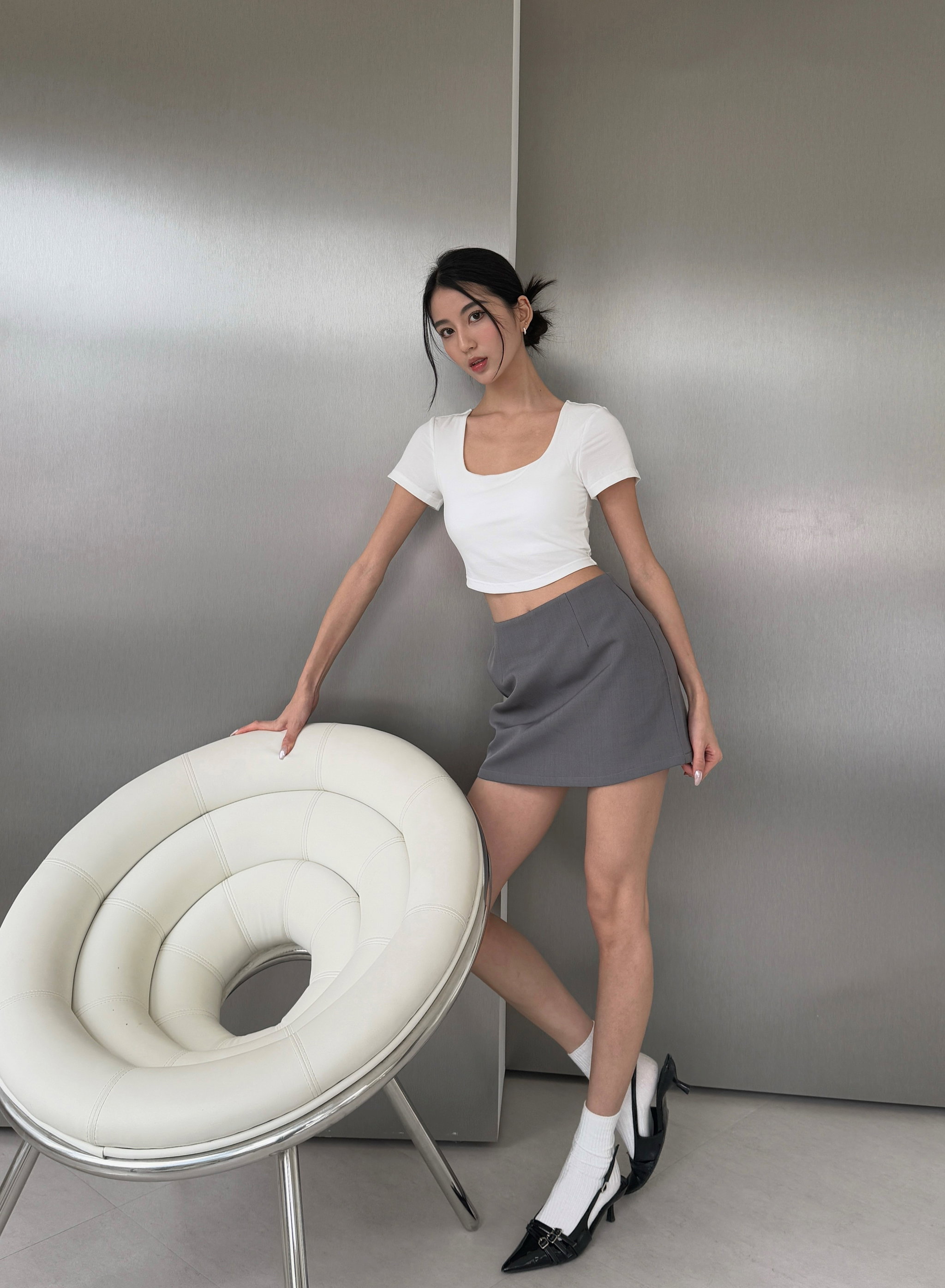 SLOANE LUXE SKORT | CLASSIC GREY_3
