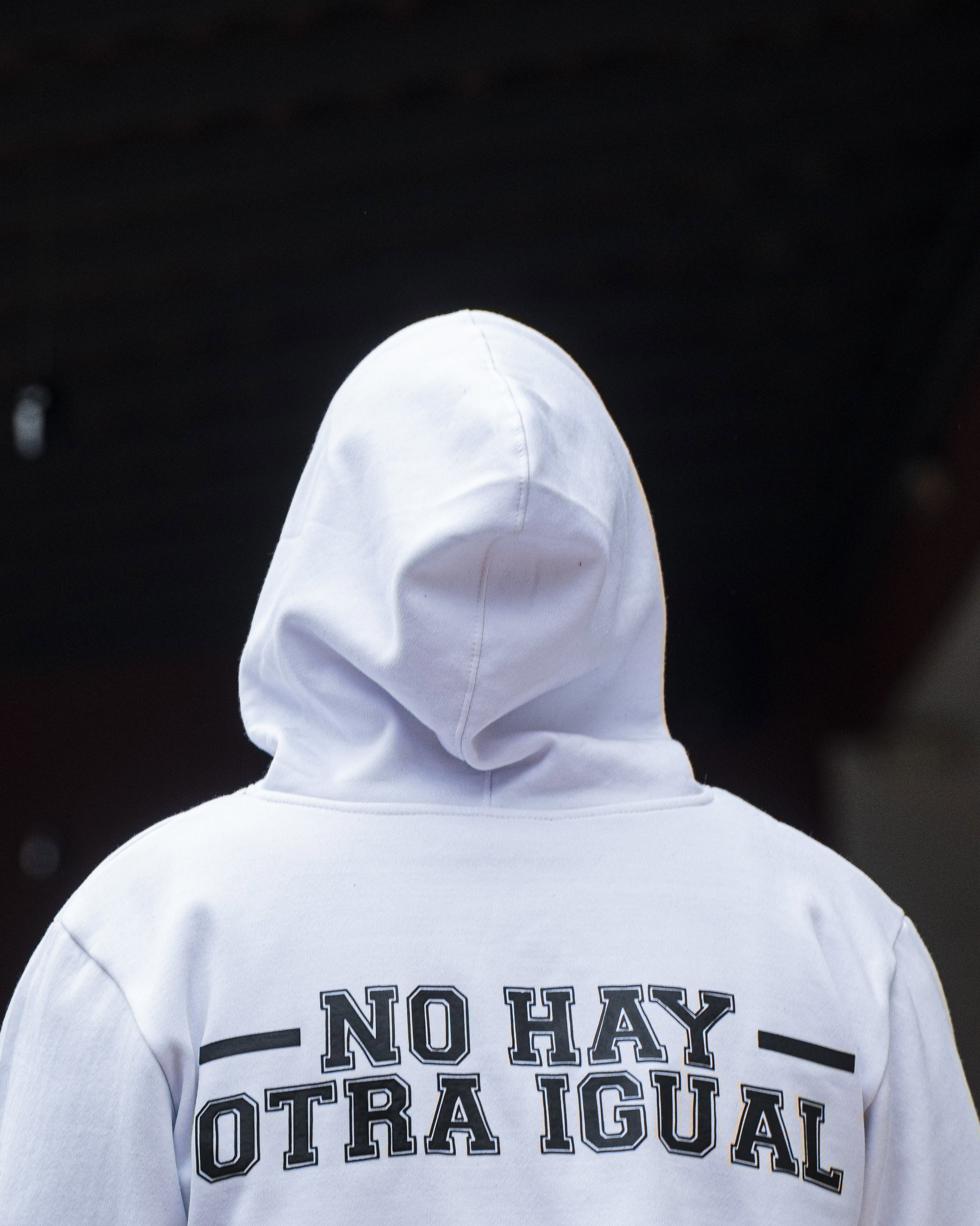 Hoodie La 79 No Hay Otra Igual - Blanca_4