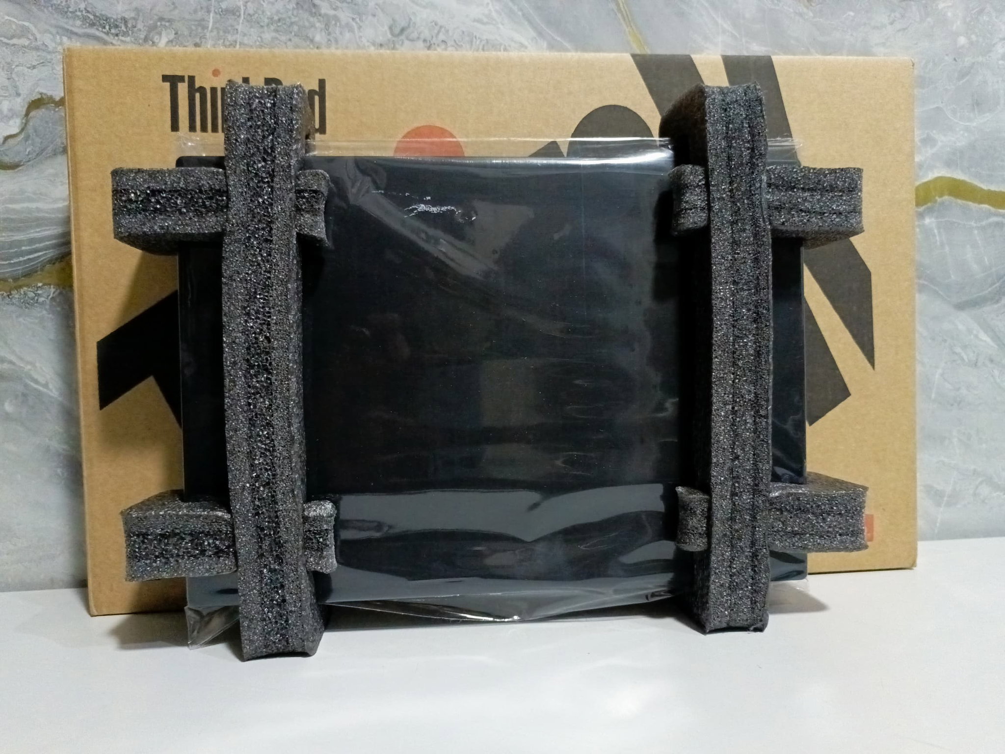 Lenovo Thinkpad X13  _5