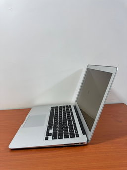 MacBook Air (13-inch, Mid 2012)