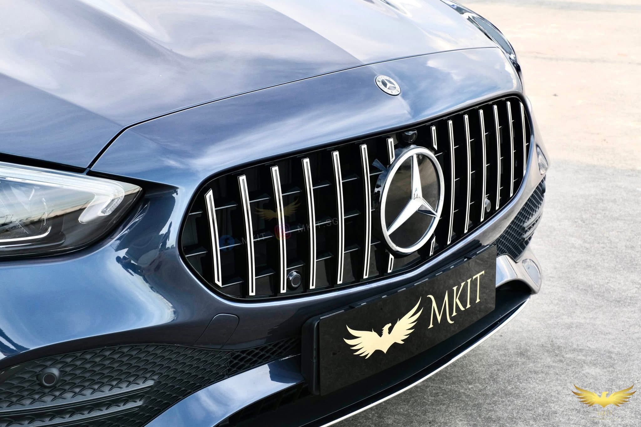 Hook-On Custom Car Plate Cover_1