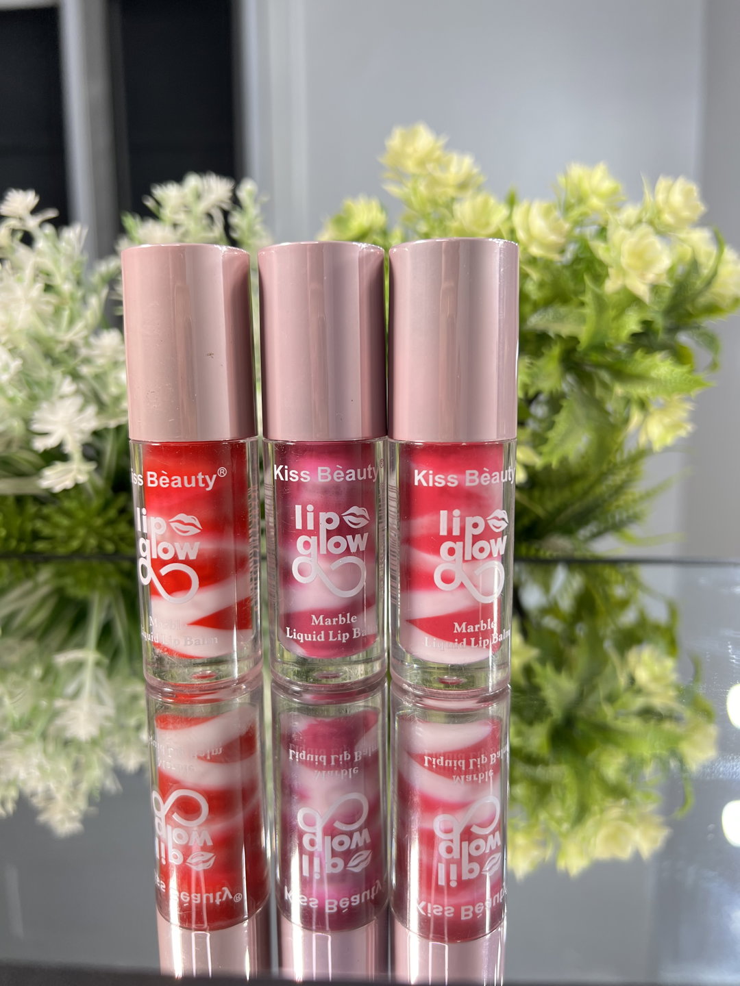 Kiss beauty gloss