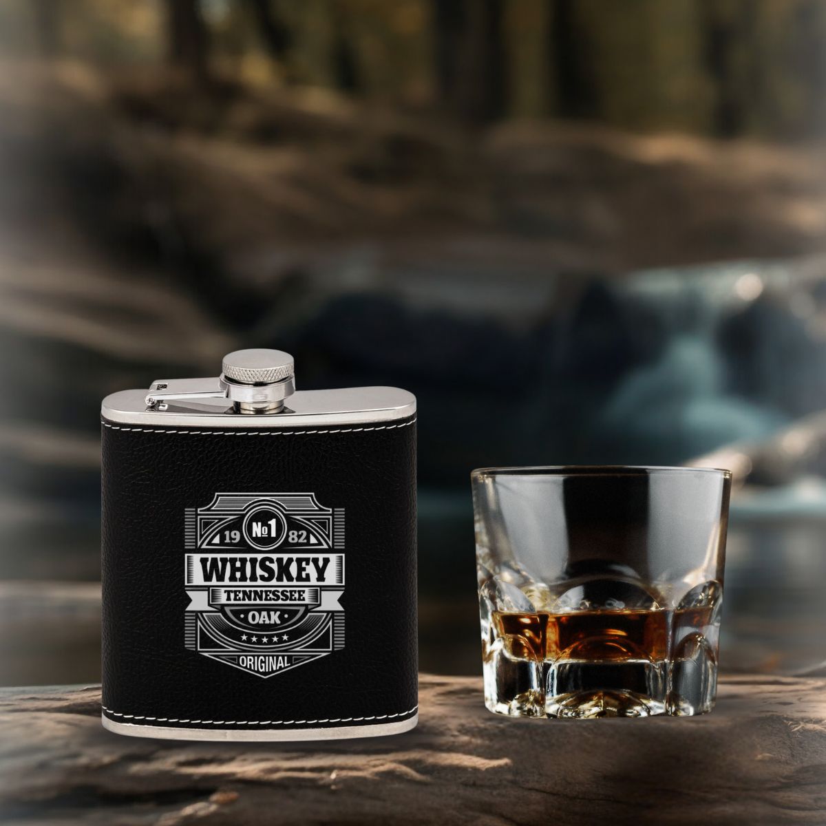 Barbuda Hip Flask - Black_0