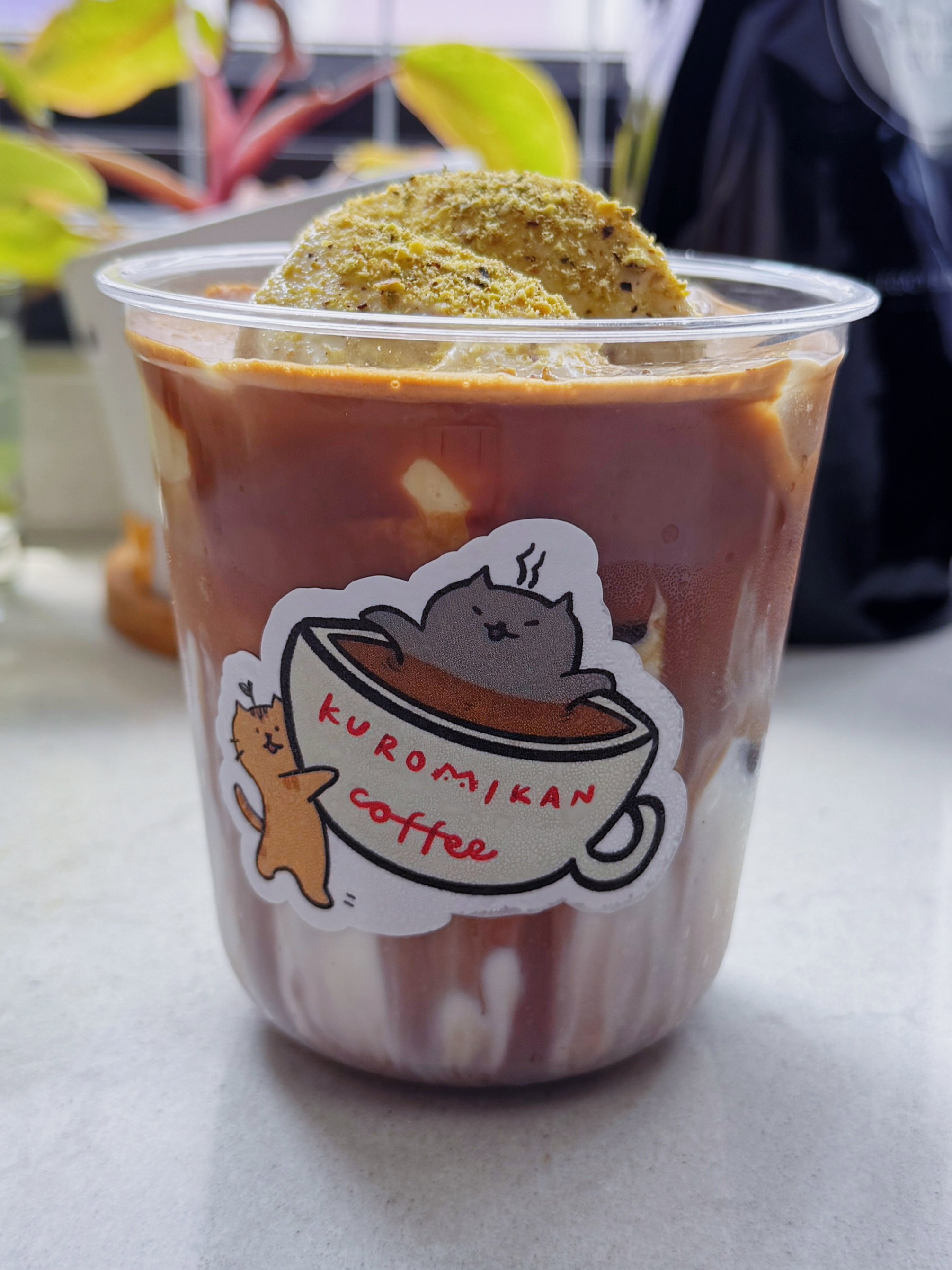 Pistachio Einspanner (Iced only)_0