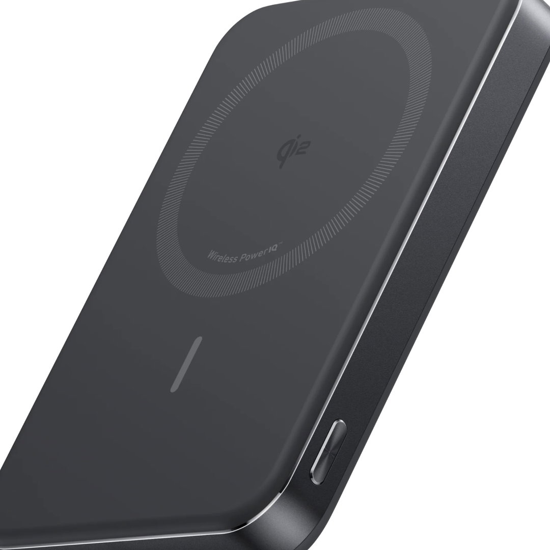 Anker slim battery  بطارية انكر نحيفة