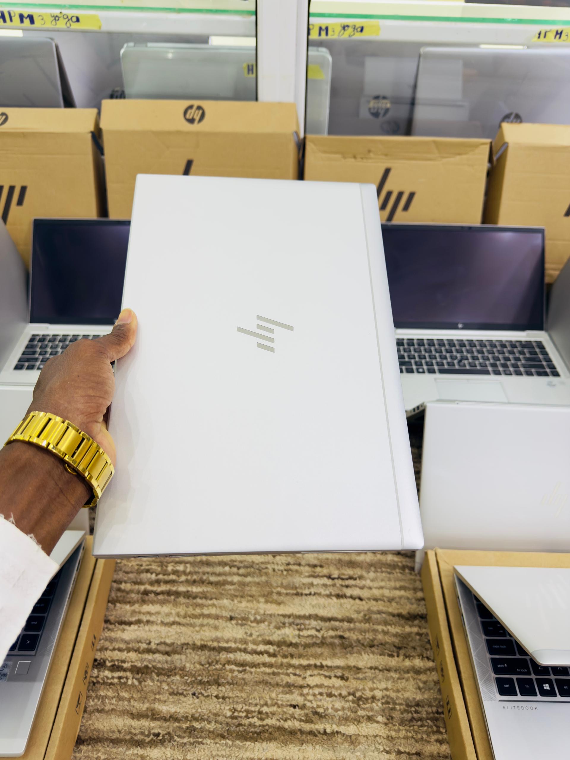  HP EliteBook 840 G7_1