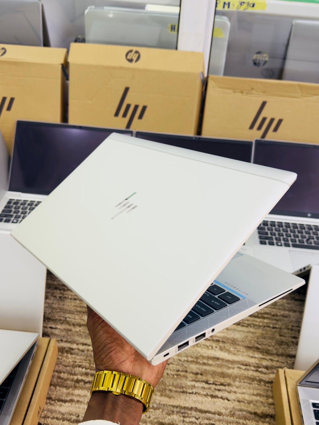 HP EliteBook 840 G7
