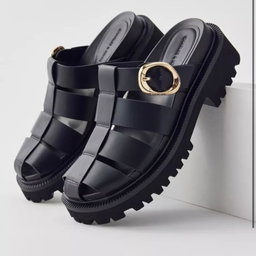 Cross Strap Leather Sandals