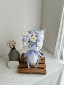 5 Stalk Soap Rose Transparent Bouquet 