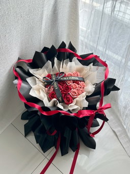 21 Stalk Hearts-Shaped Soap Rose Bouquet  