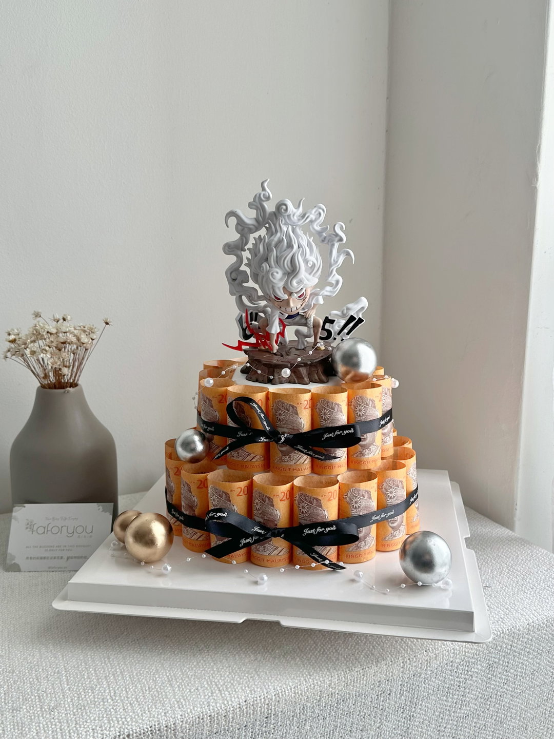 ( pre-order) Customized 35pcs Money Cake Box
