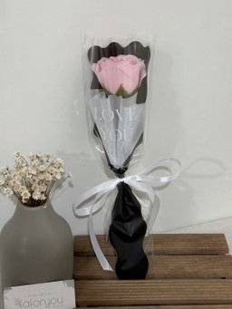 (1R001) 1 Stalk Soap Rose Bouquet 