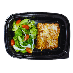 Lasaña de carne con ensalada italiana (520 kcal)