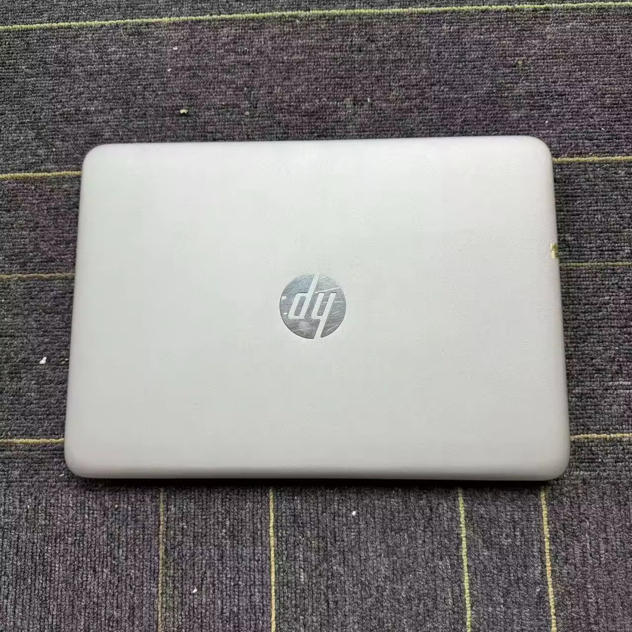HP 820G4 i5 7th gen 16G 256G SSD 13_2