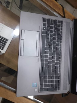 HP-Intel Core i7 72GB  RAM 512 SSD